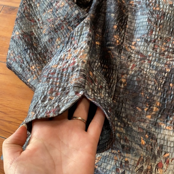 NueVa Fitted Blazer / Coat - Picture 5 of 10